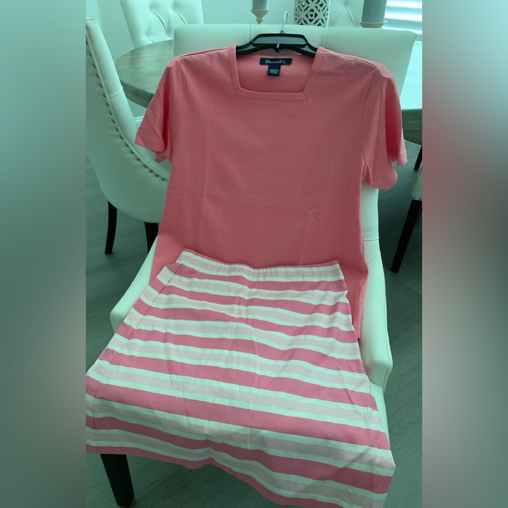 Denim & Co. with matching skirt Top-NWOT - Picture 9 of 9